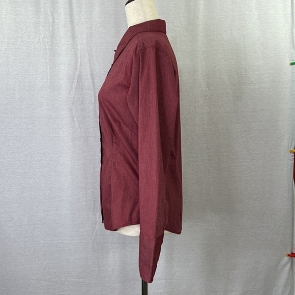 PATAGONIA Women’s Long Sleeve Button Down Maroon Burgundy Shirt Sz 10 - Picture 4 of 9